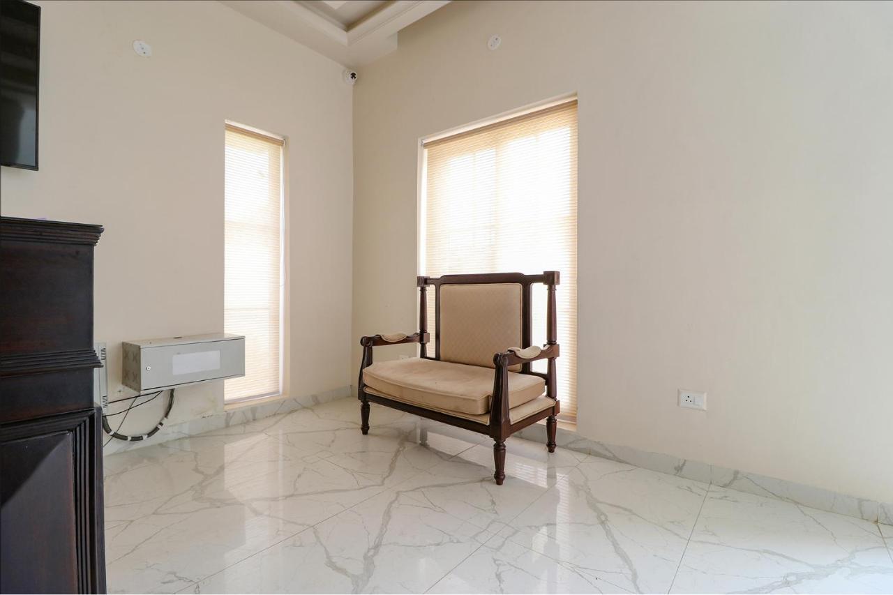 Fabhotel K9 Villa Ludhiana Exterior photo