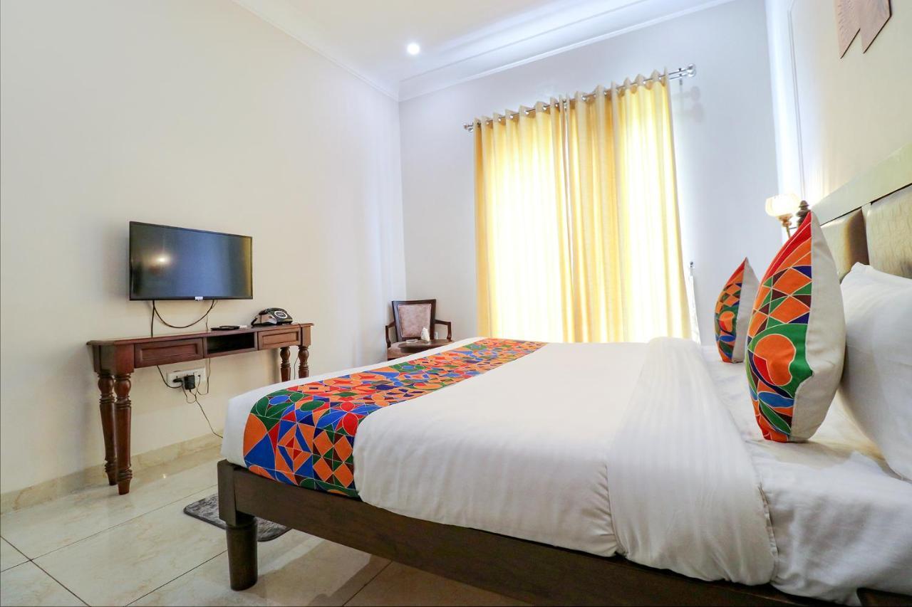 Fabhotel K9 Villa Ludhiana Exterior photo